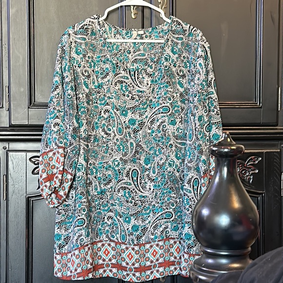 Cato Tops - 18/20W chic top with an extra long paisley meets southwest vibe Cato plus size